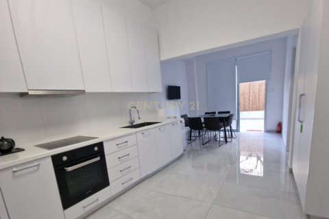 3 dormitorios Apartamento en Limassol,  No. 55304