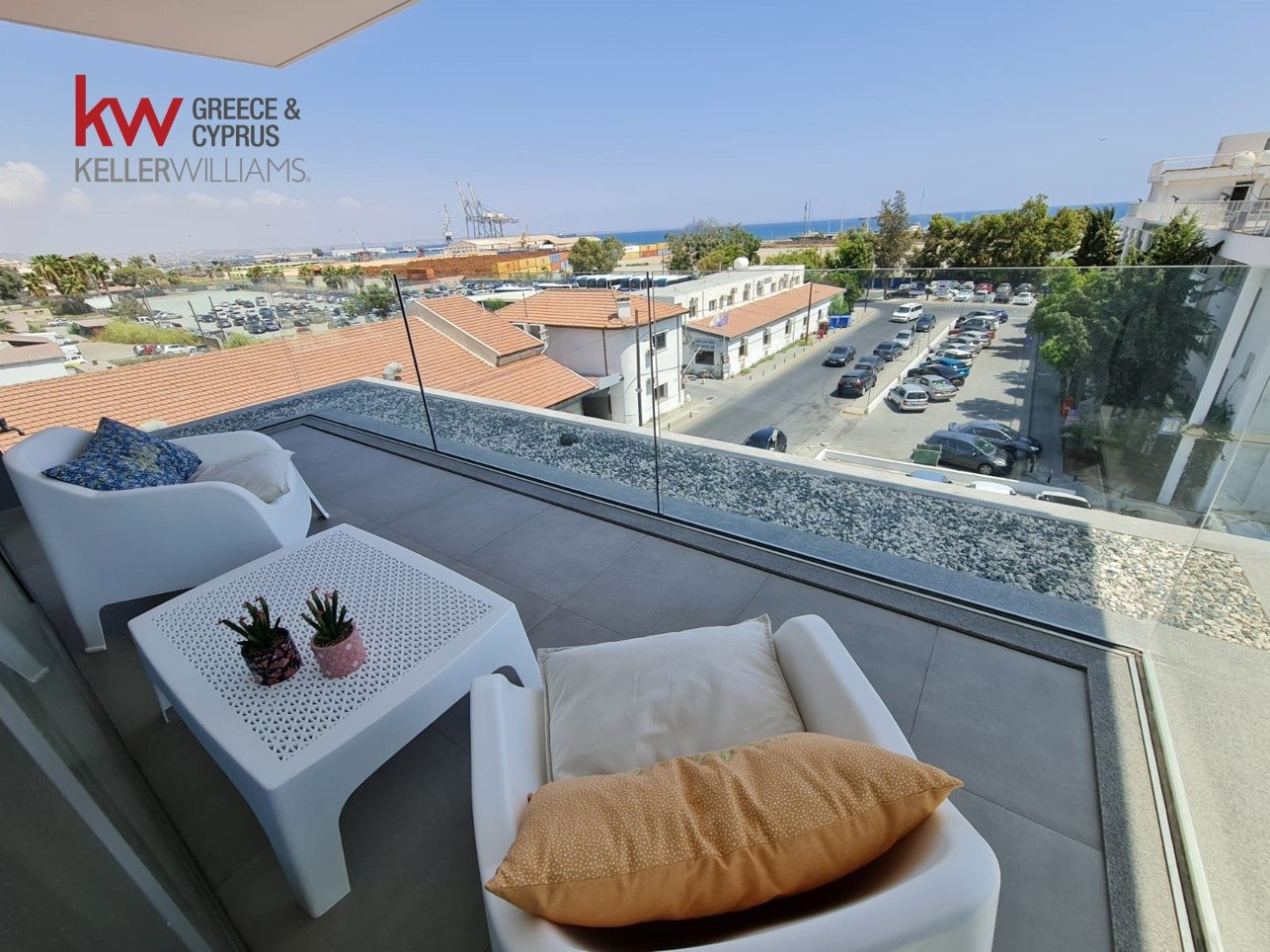 2 chambres Appartement à Larnaca, Larnaka, Chypre No. 39812