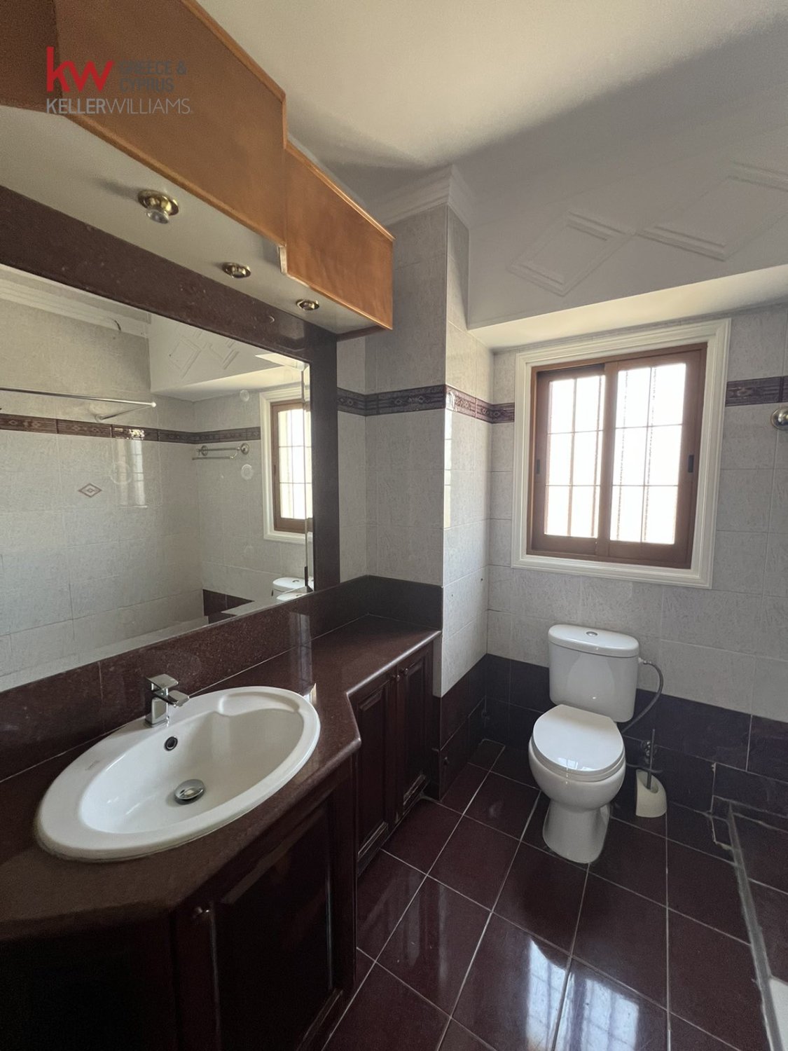 Офис 200м2 в Ларнака, Кипр № 39810