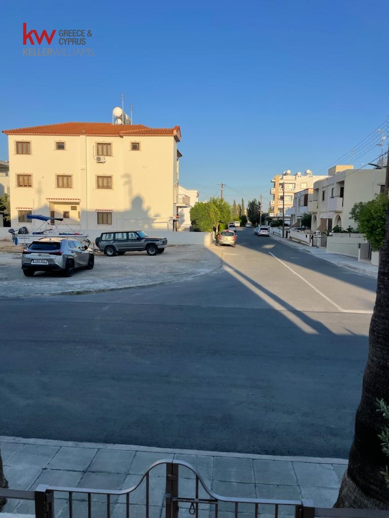 4 chambres Maison de Ville à Larnaca, Larnaka, Chypre No. 39904