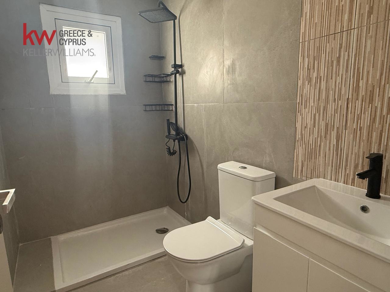 3 dormitorios Apartamento en Larnaca, Larnaka, Chipre No. 51457