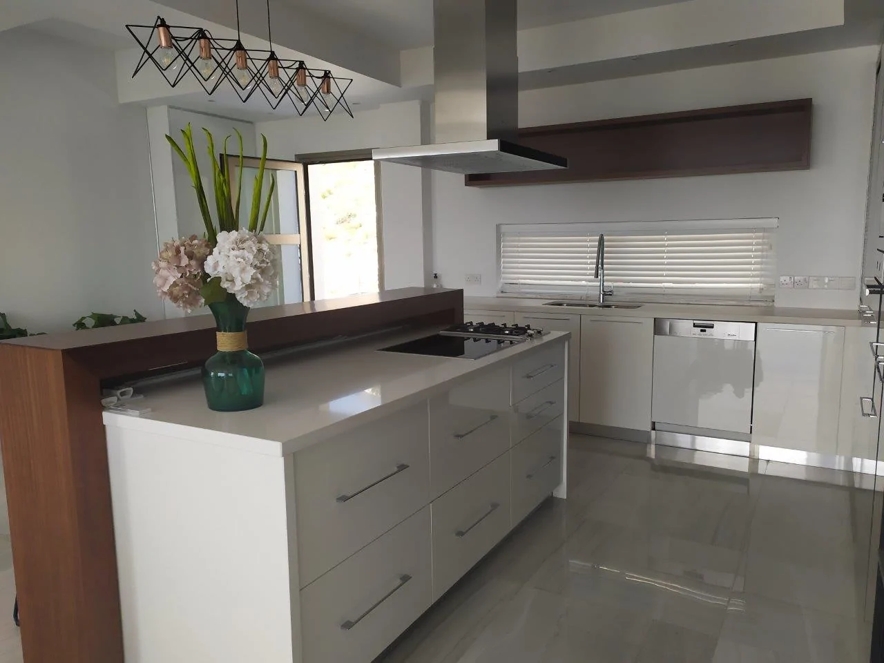 5 bedrooms Villa in Geroskípou, Paphos, Cyprus No. 27597