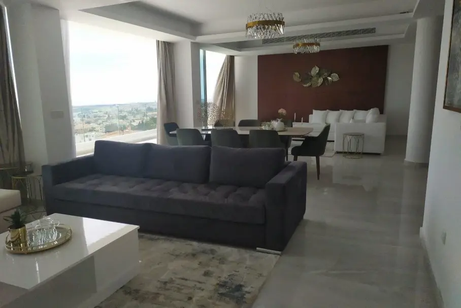 5 bedrooms Villa in Geroskípou, Paphos, Cyprus No. 27597