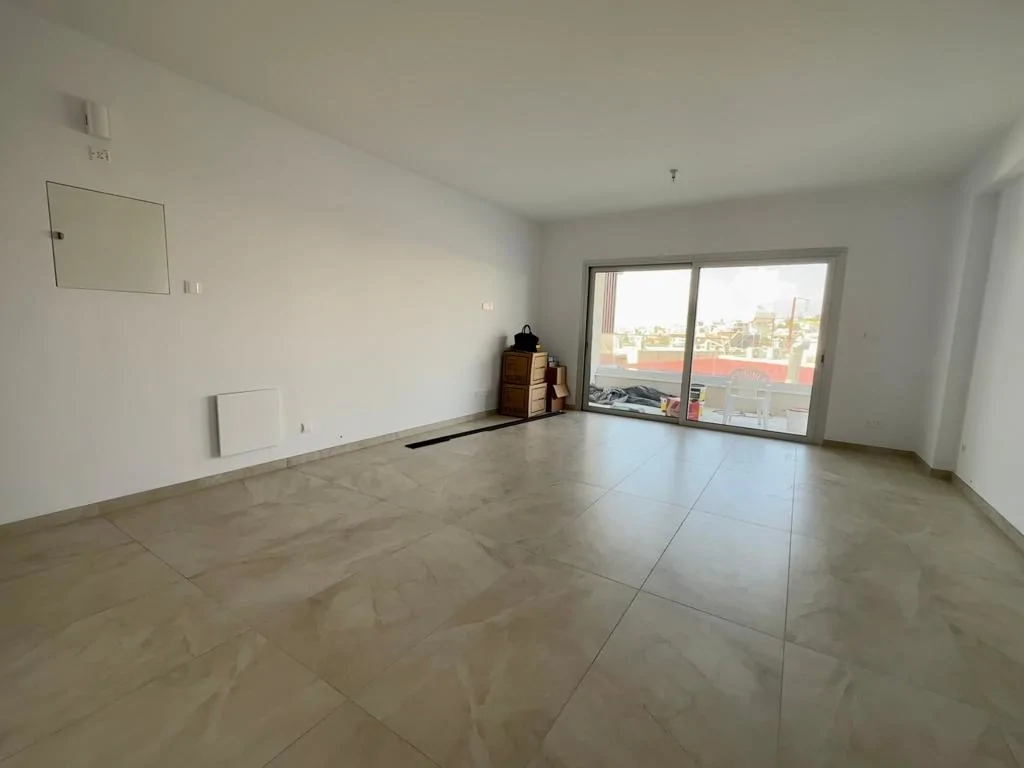 2 chambres Appartement à Agios Athanasios, Limassol, Chypre No. 27594