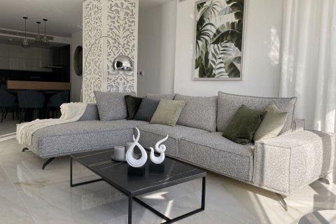 Квартира с 3 спальнями в Лимассол, Лимасол,  № 45276