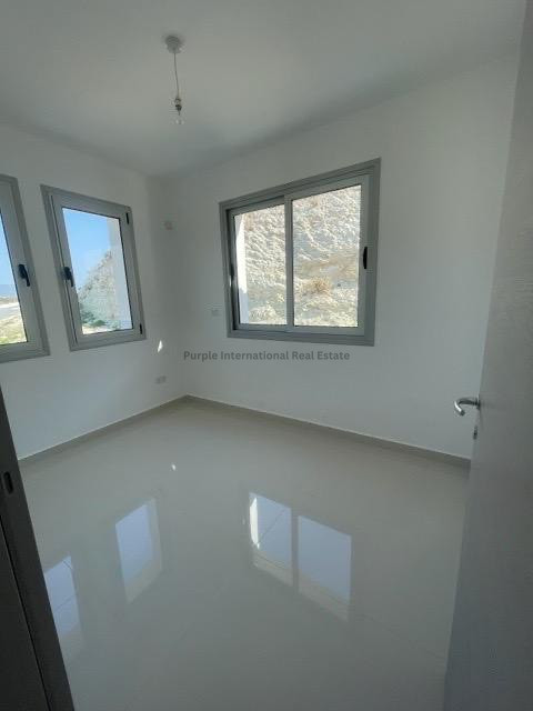 5 bedrooms Villa in Agios Tychonas, Limassol, Cyprus No. 37810