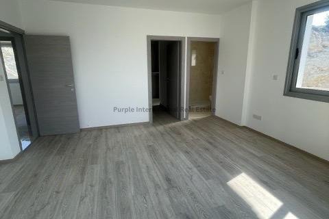 5 bedrooms Villa in Agios Tychonas, Limassol,  No. 37810 5