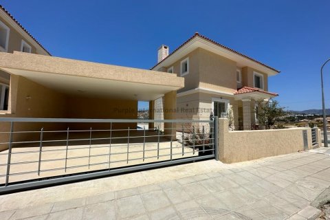 5 bedrooms Villa in Agios Tychonas, Limassol, No. 37810