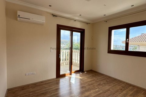 4 bedrooms Villa in Mouttagiaka, Limassol,  No. 37811 20