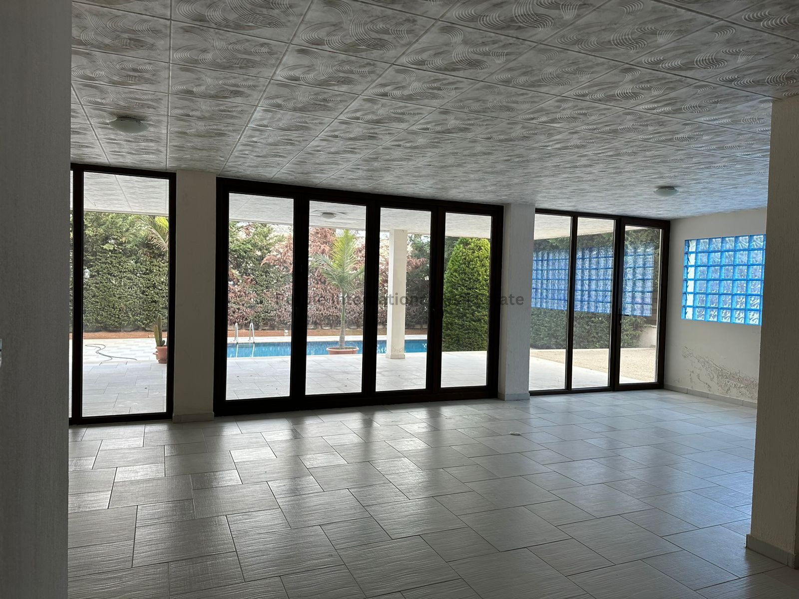 4 bedrooms Villa in Mouttagiaka, Limassol, Cyprus No. 37811