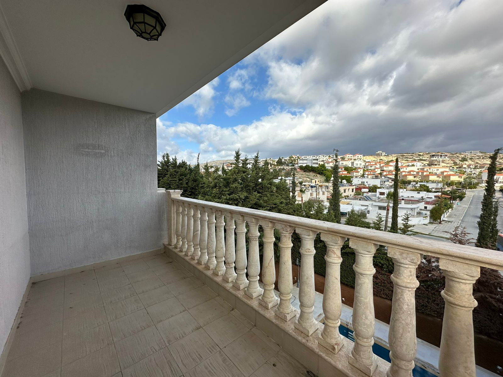 4 bedrooms Villa in Mouttagiaka, Limassol, Cyprus No. 37811