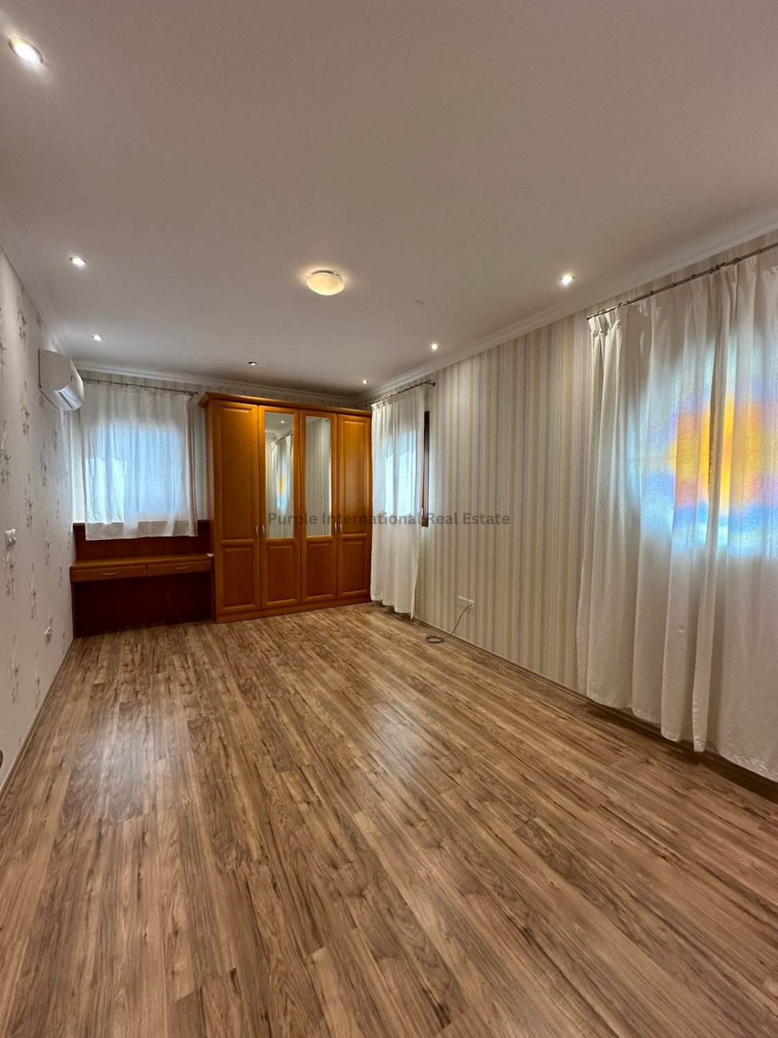 4 bedrooms Villa in Mouttagiaka, Limassol, Cyprus No. 37811