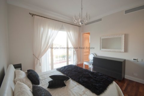4 bedrooms Villa in Agios Tychonas, Limassol,  No. 37812 9