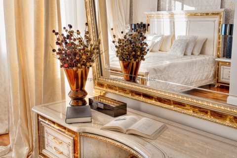 4 bedrooms Villa in Agios Tychonas, Limassol,  No. 37812 10