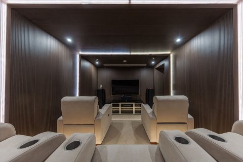 Квартира с 4 спальнями в Лимассол, Лимасол,  № 48802 18