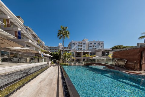 Квартира с 4 спальнями в Лимассол, Лимасол,  № 48802 2