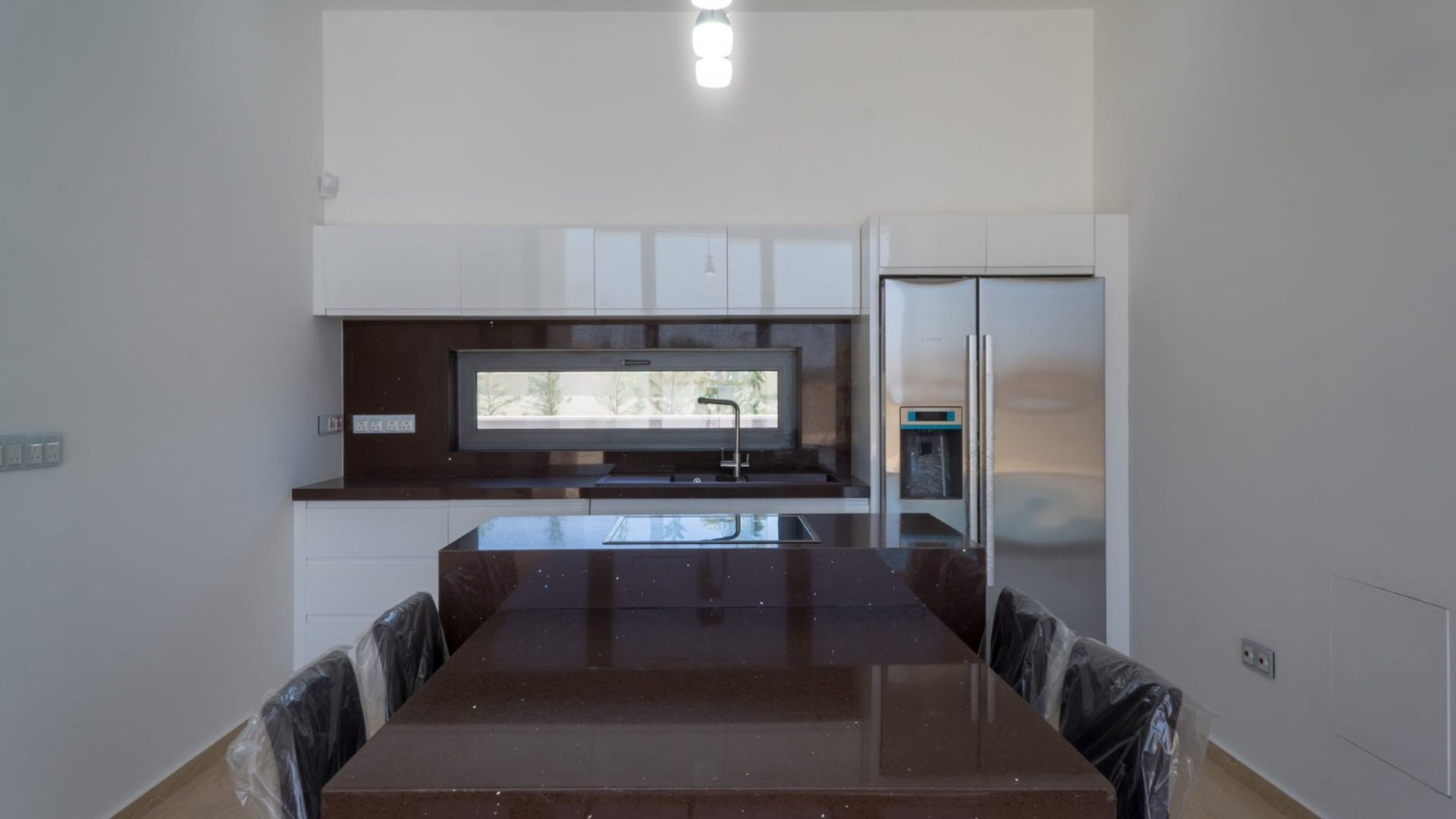 5 bedrooms Villa in Germasogeia, Limassol, Cyprus No. 26657