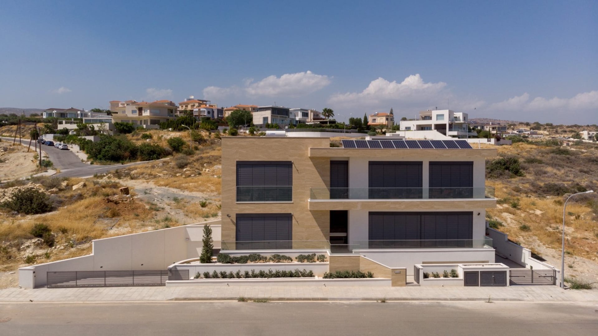 5 bedrooms Villa in Germasogeia, Limassol, Cyprus No. 26657