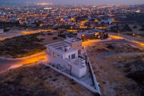 5 bedrooms Villa in Germasogeia, Limassol, Cyprus No. 26657