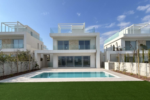 4 bedrooms Villa in Protaras, Ammochostos, No. 47722 3