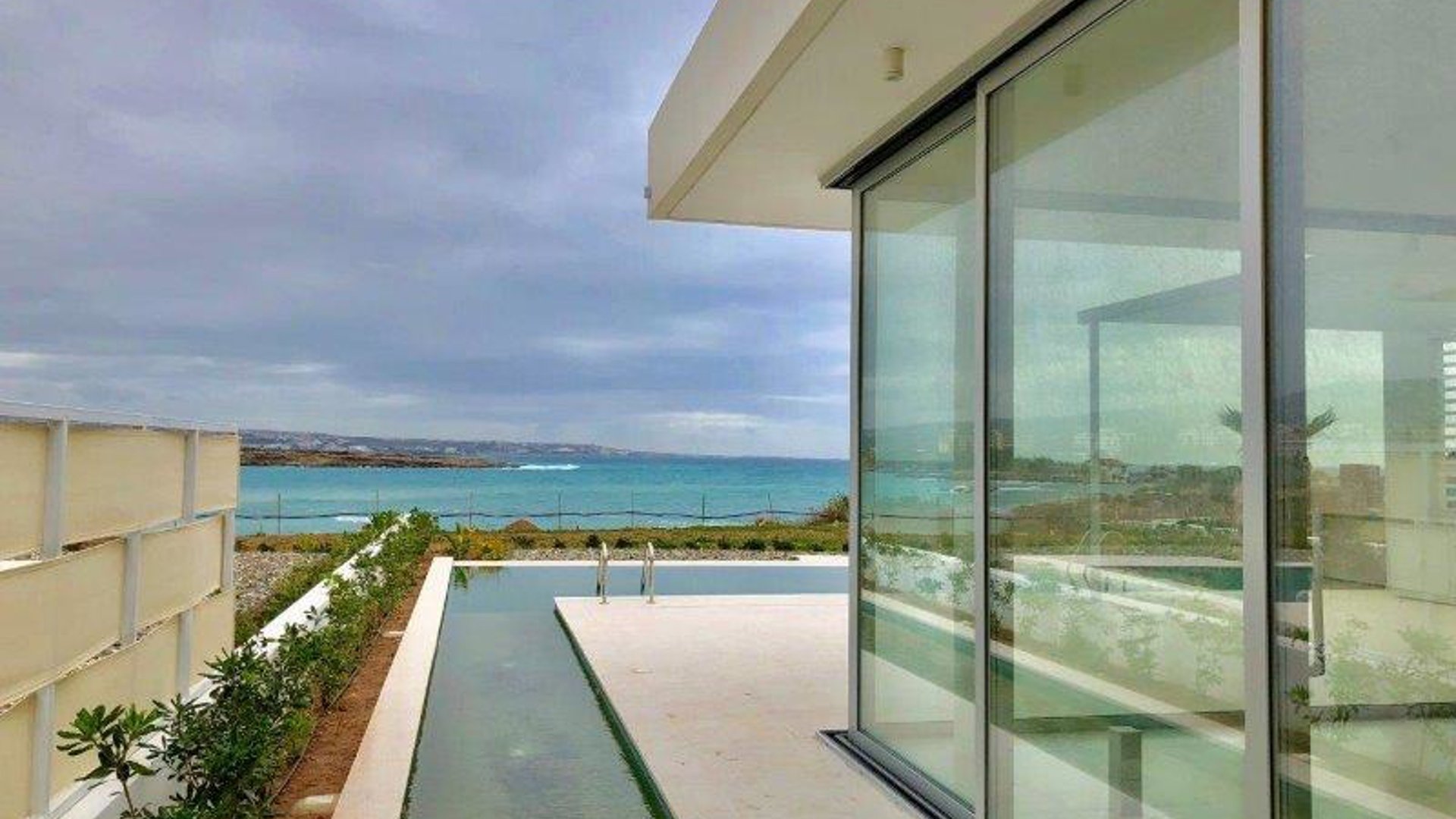 5 bedrooms Villa in Coral Bay, Pegeia, Paphos, Cyprus No. 25948