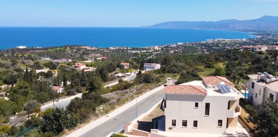 3 bedrooms Villa in Neo Chorio, Paphos,  No. 46170
