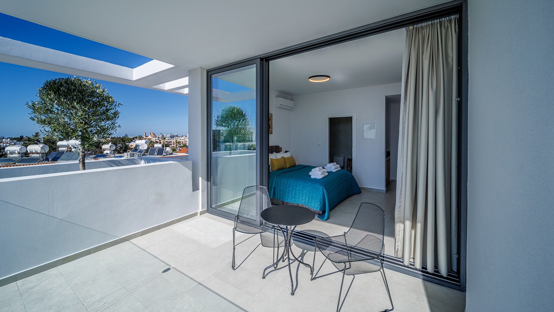 5 bedrooms Hotel in Kato Paphos, Paphos, Cyprus No. 29394