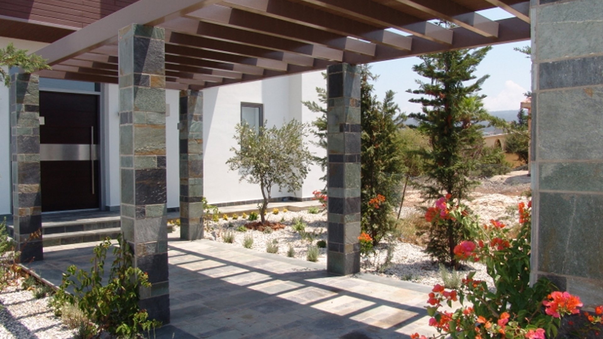 5 bedrooms Villa in Sea Caves, Pegeia, Paphos, Cyprus No. 25826