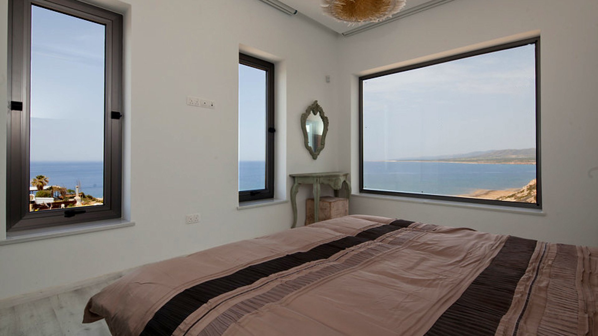 5 bedrooms Villa in Sea Caves, Pegeia, Paphos, Cyprus No. 25826