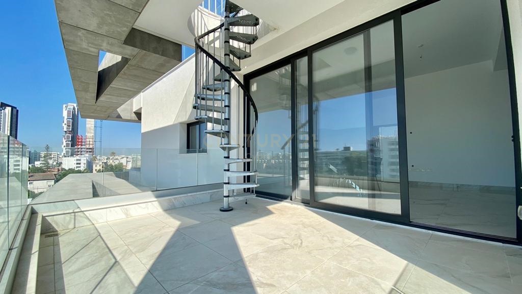 3 bedrooms Apartment in Germasogeia, Limassol, Cyprus No. 55801
