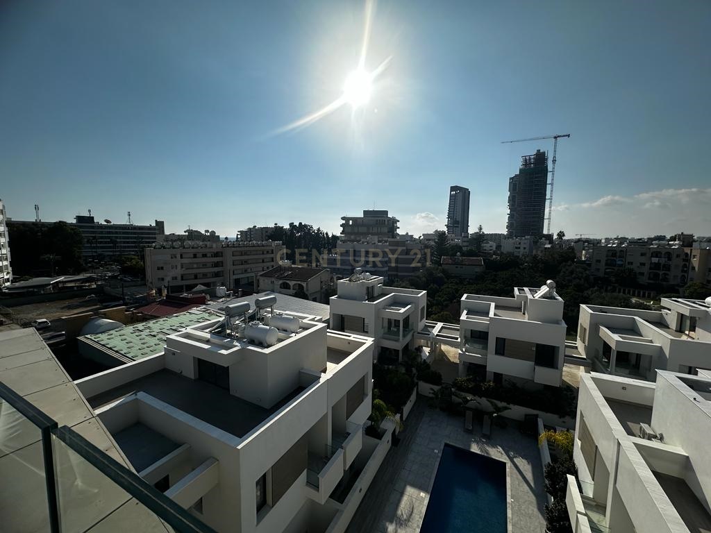 3 bedrooms Apartment in Germasogeia, Limassol, Cyprus No. 55801