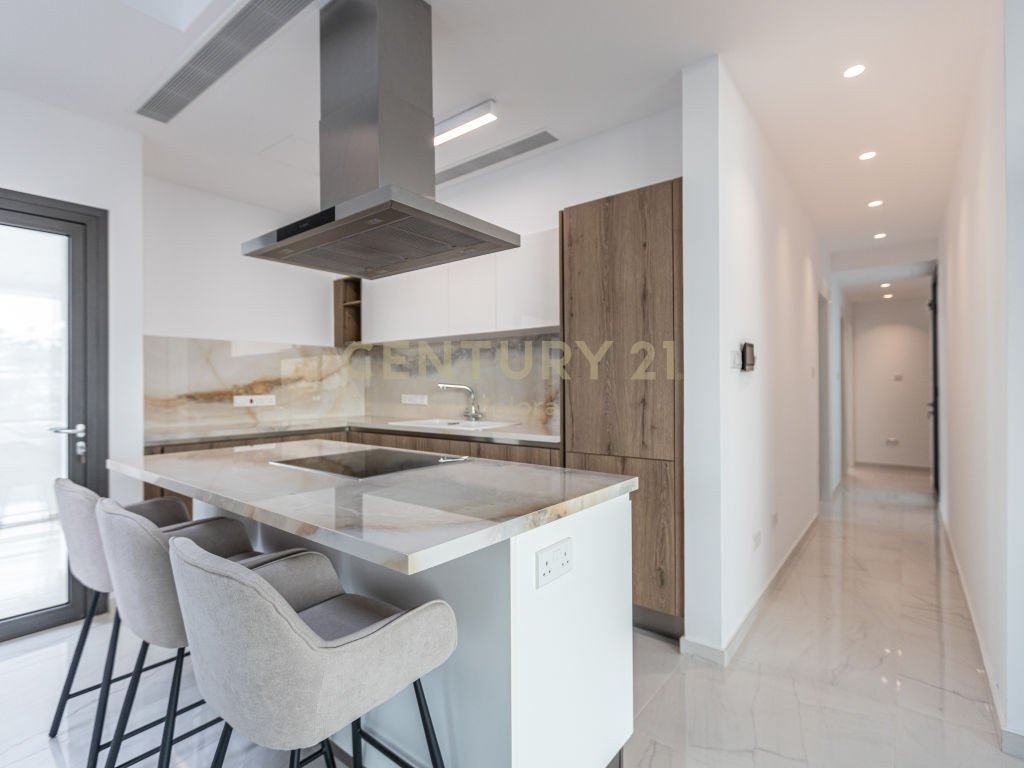 3 dormitorios Ático en Germasogeia, Limassol, Chipre No. 55800