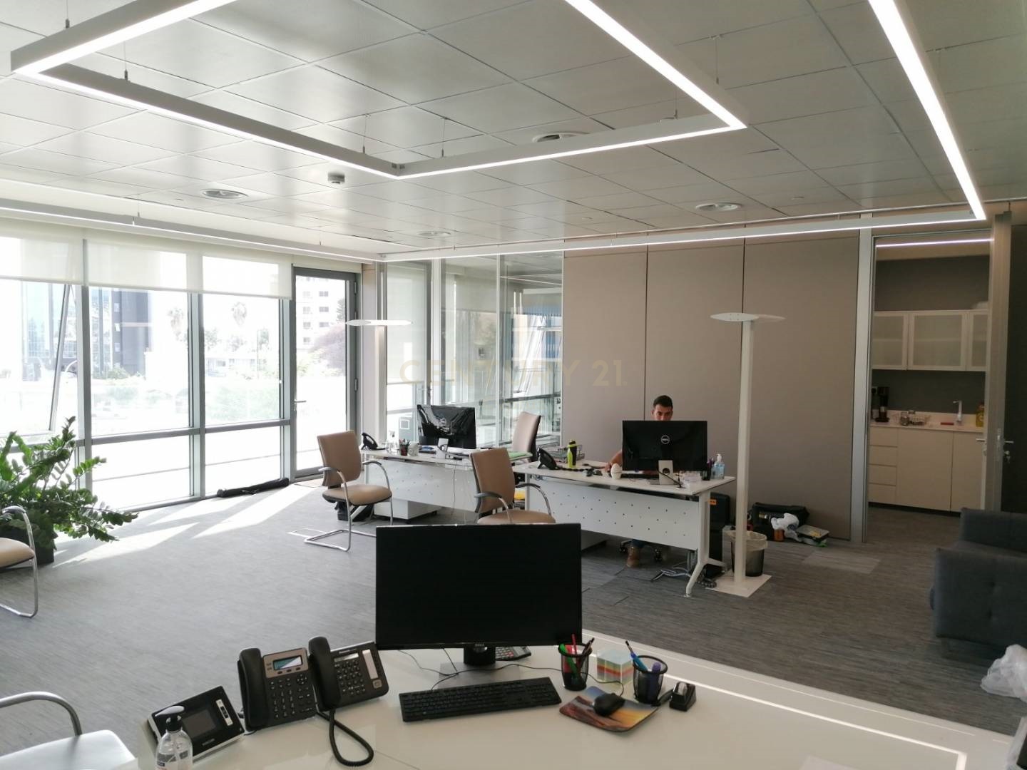 80m2 Office in Agios Athanasios, Limassol, Cyprus No. 55797