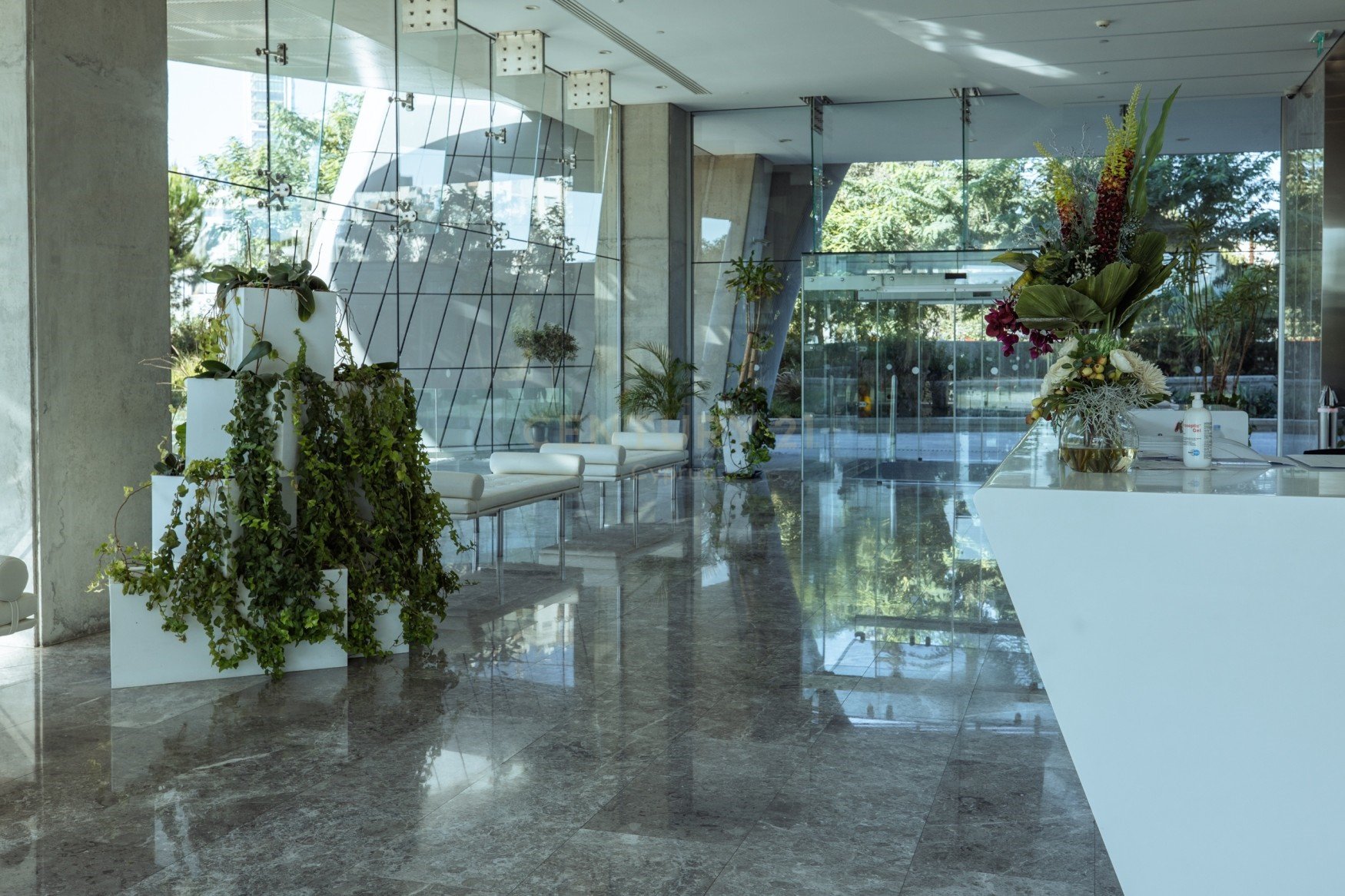 80m2 Office in Agios Athanasios, Limassol, Cyprus No. 55797