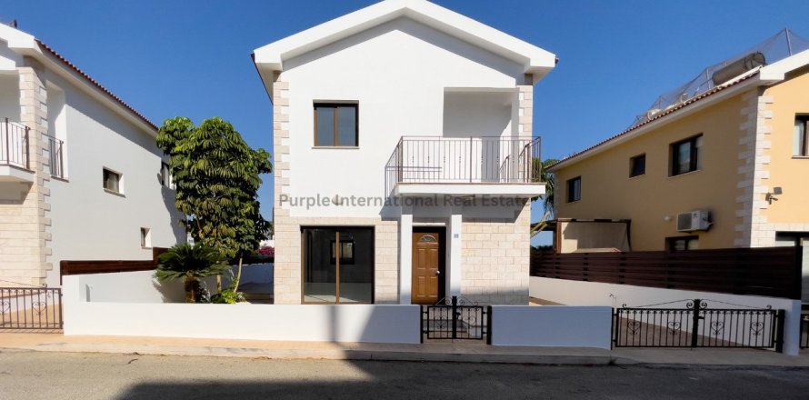 3 bedrooms Villa in Ayia Napa, Ammochostos,  No. 39246