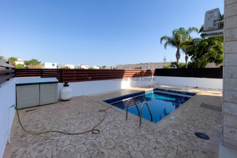 3 bedrooms Villa in Ayia Napa, Ammochostos,  No. 39246 10