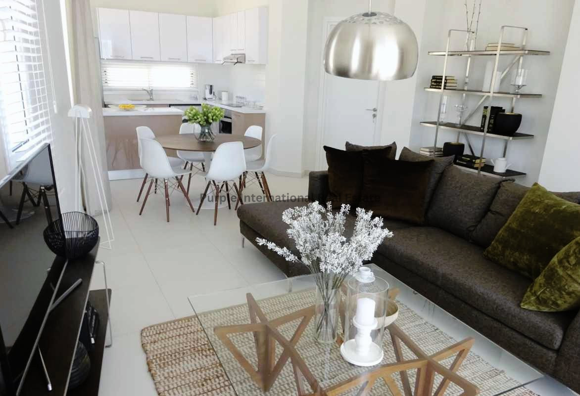 3 bedrooms Apartment in Chloraka, Paphos, Cyprus No. 8279