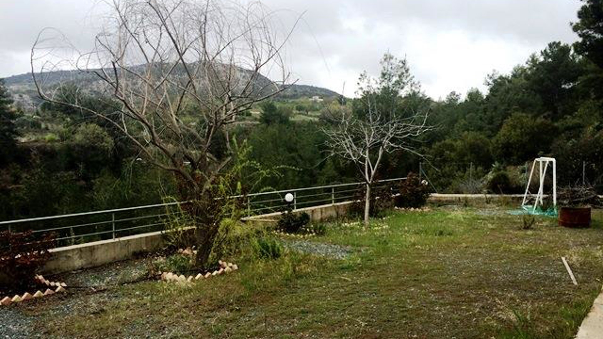 4 bedrooms Villa in Pera Pedi, Limassol, Cyprus No. 25630