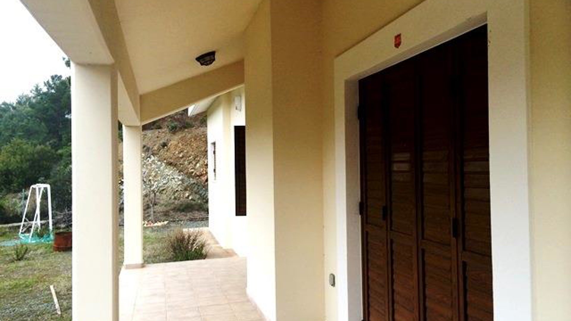 4 bedrooms Villa in Pera Pedi, Limassol, Cyprus No. 25630