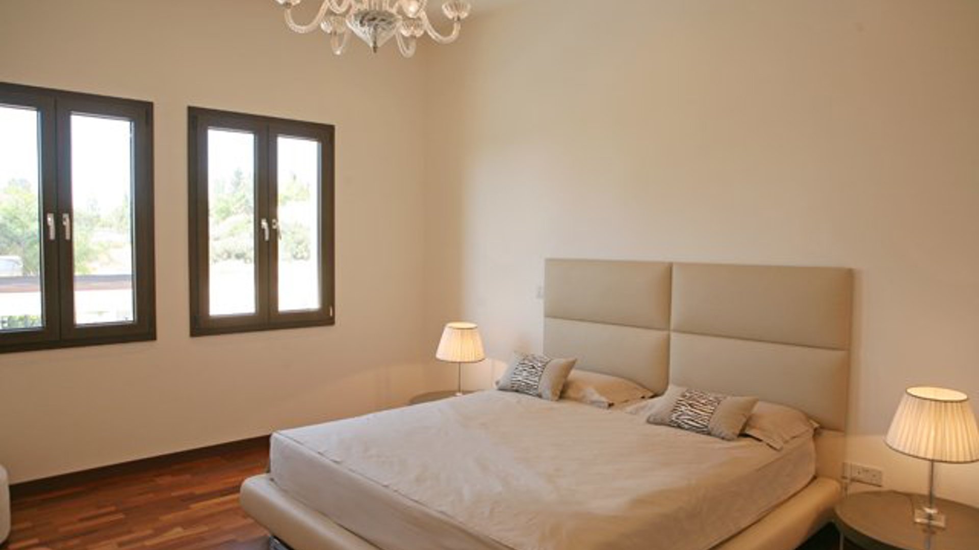 5 bedrooms Villa in Limassol, Cyprus No. 25627