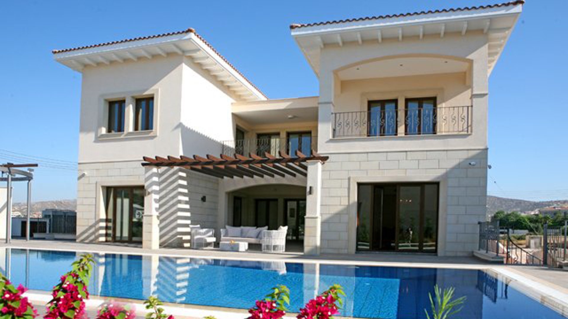 5 bedrooms Villa in Limassol, Cyprus No. 25627