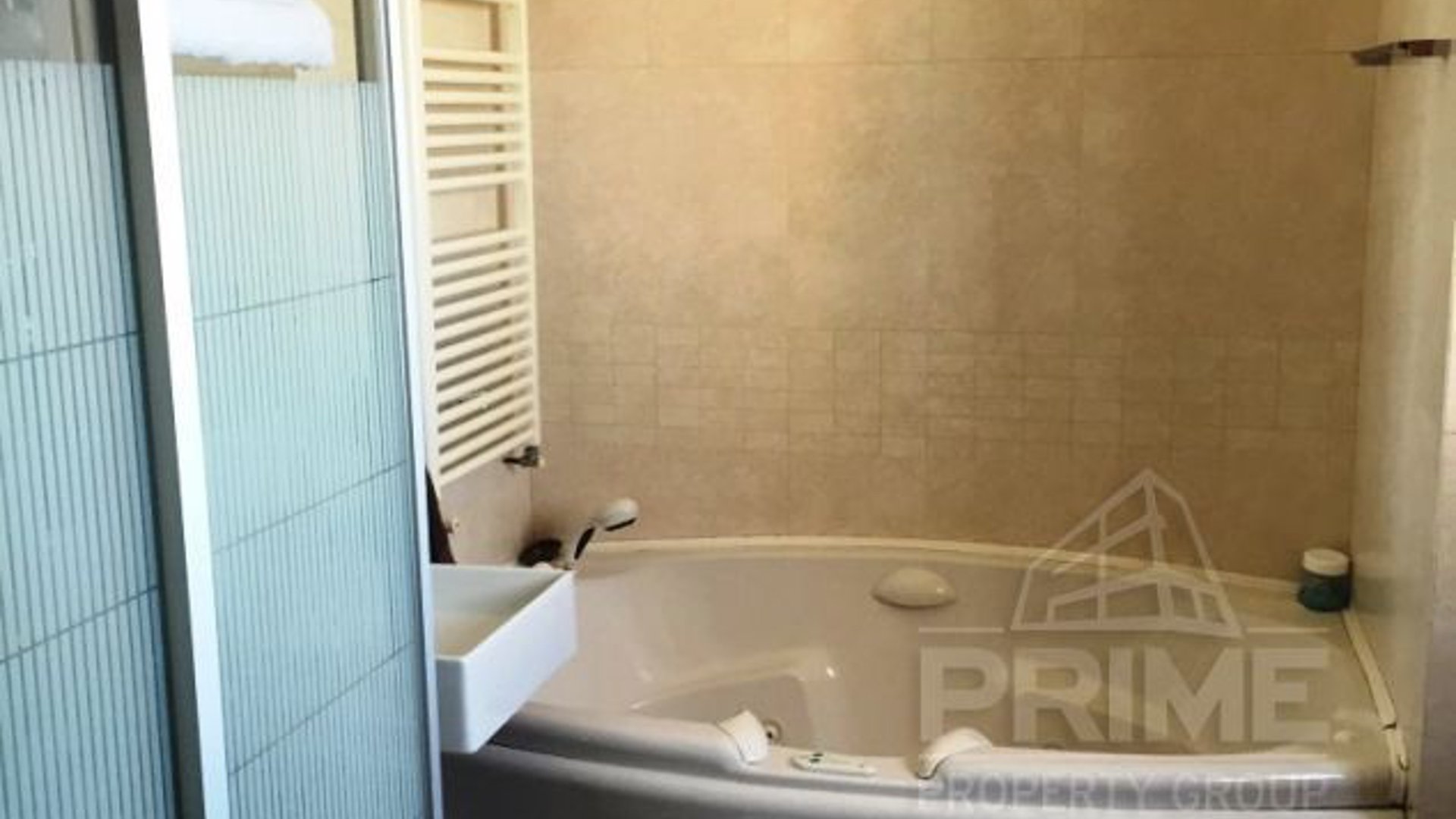 5 bedrooms Villa in Limassol, Cyprus No. 25633