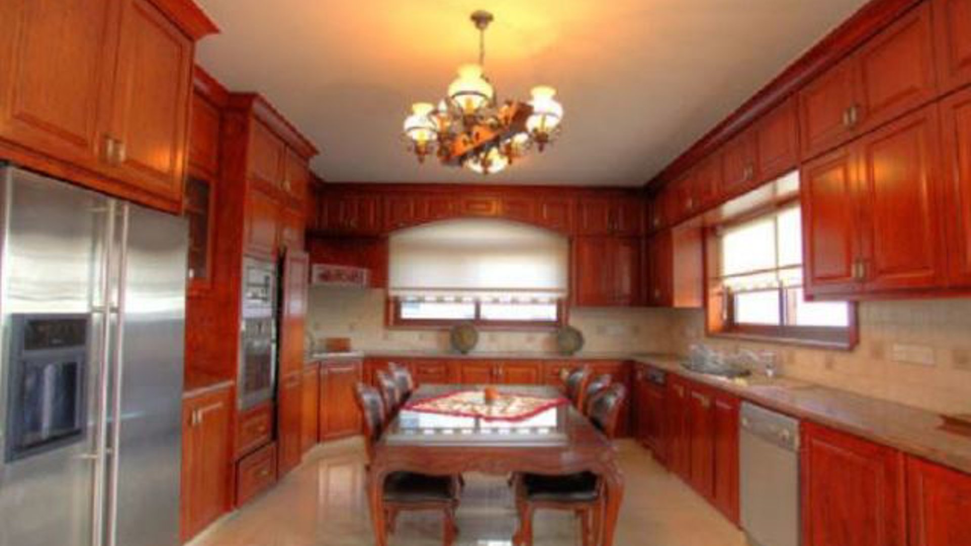 5 bedrooms Villa in Limassol, Cyprus No. 25631