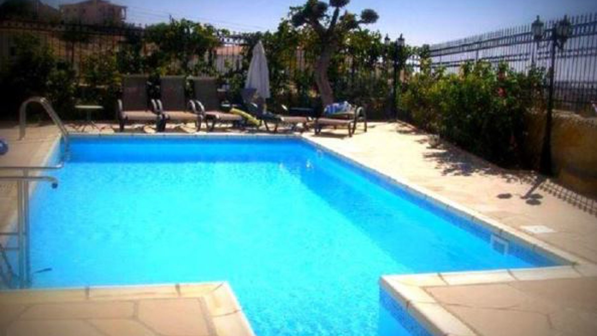 5 bedrooms Villa in Limassol, Cyprus No. 25631