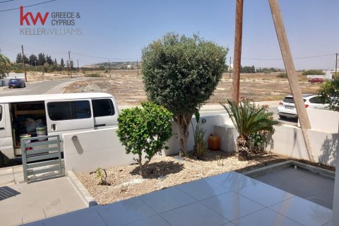 4 bedrooms Villa in Livadia, Larnaka,  No. 40247 19