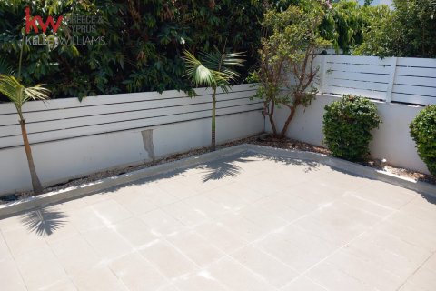 4 bedrooms Villa in Livadia, Larnaka,  No. 40247 29