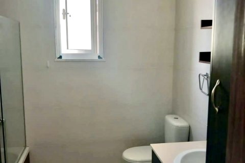 4 bedrooms Villa in Livadia, Larnaka,  No. 40247 14