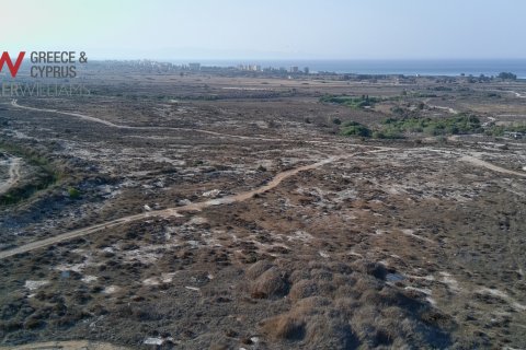 Земельный участок 7200м2 в Паралимни, Аммохостос,  № 40242 3