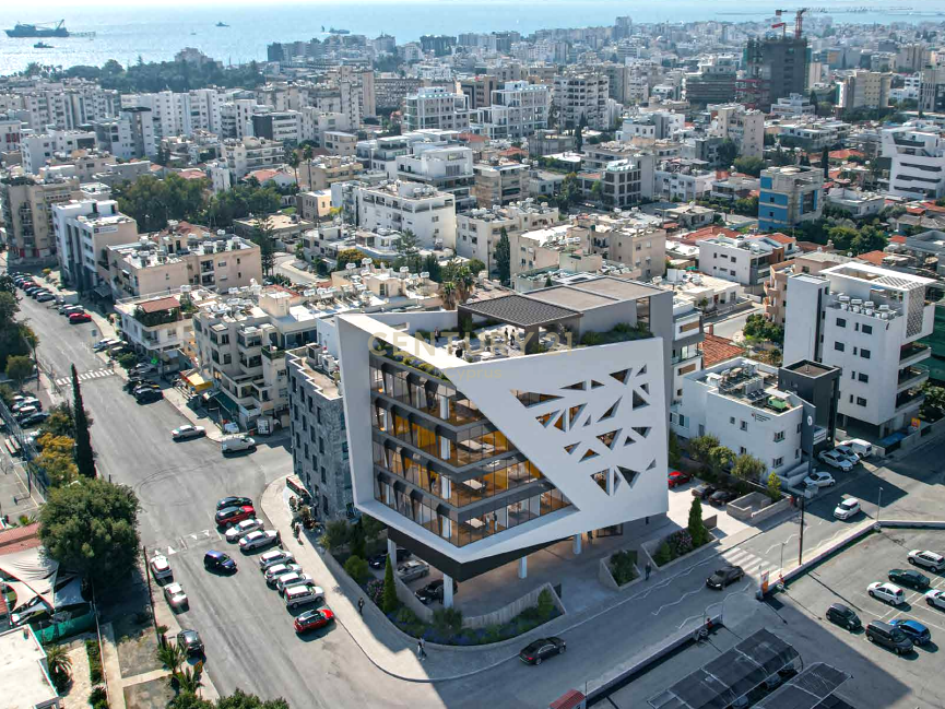 370m2 Office in Limassol, Cyprus No. 55011