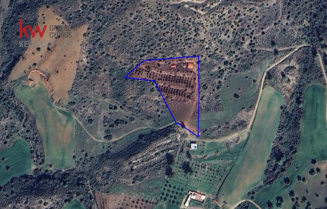 8696m2 Terreno en Pano Lefkara, Larnaka, Chipre No. 56740